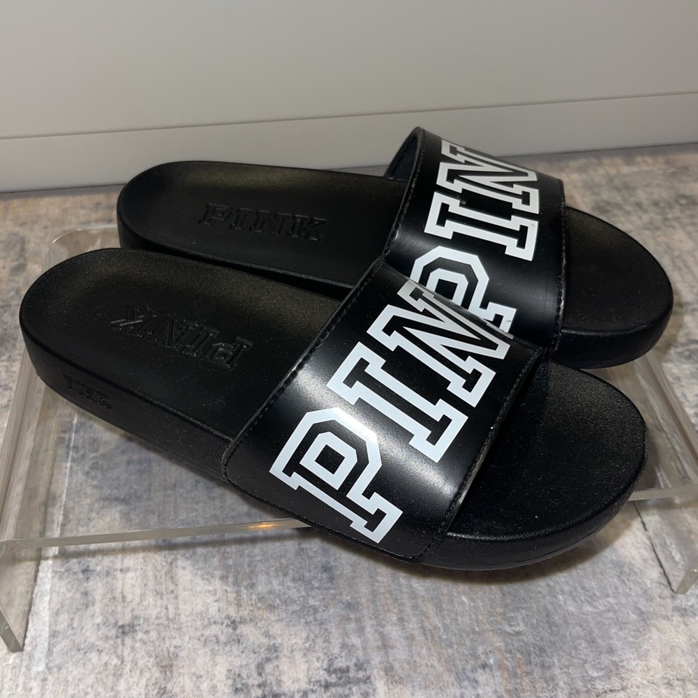 NEW! Victoria Secret PINK slides